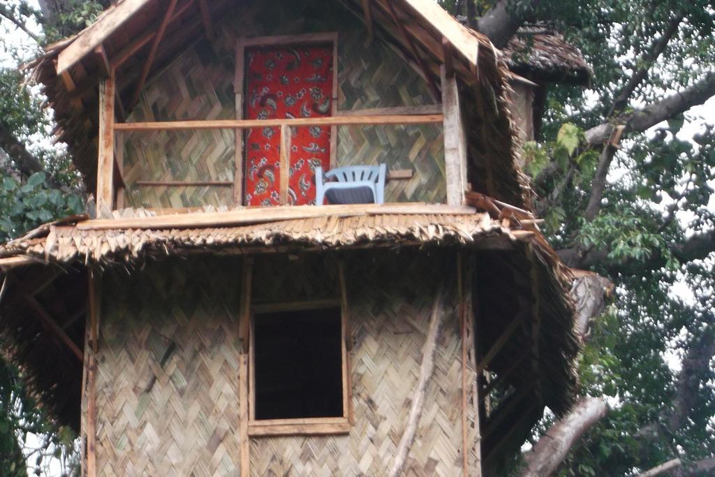 Tanna Lava View Bungalows Isaka Room photo